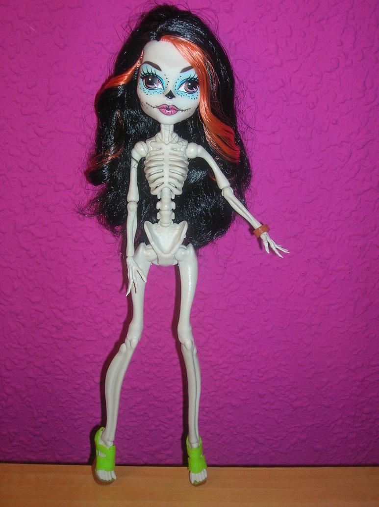 skeleton doll monster high